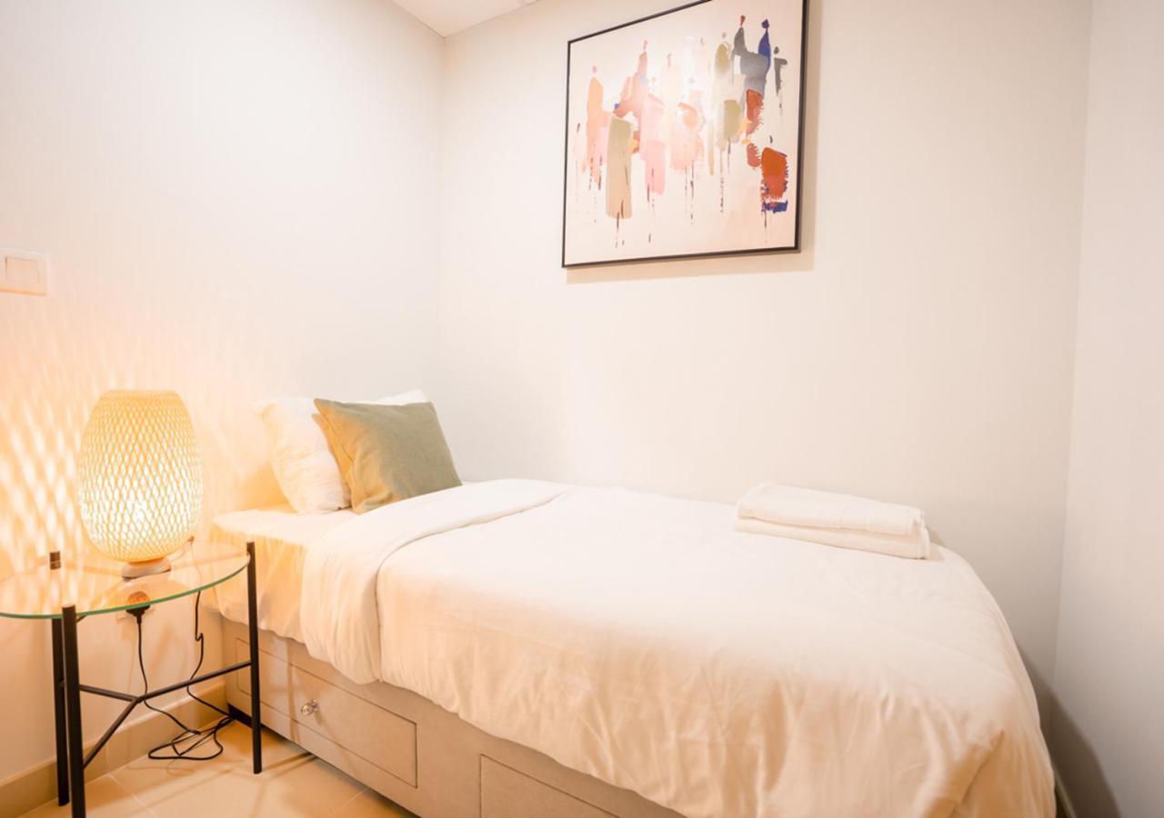 Nasma Luxury Stays - Bellevue Tower 1 Dubai Ngoại thất bức ảnh